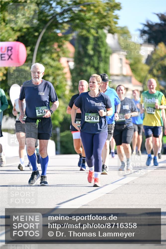 07.09.2025 - BARMER Alsterlauf Dr. Thomas Lammeyer http://msf.ph/oto/8716358 07.09.2025 09:54:49 Laufen 527, 5276, 320, 6224 meine-sportfotos.de