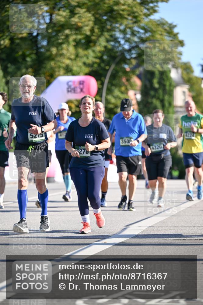 07.09.2025 - BARMER Alsterlauf Dr. Thomas Lammeyer http://msf.ph/oto/8716367 07.09.2025 09:54:51 Laufen 5275, 276, 350, 4320, 6224 meine-sportfotos.de
