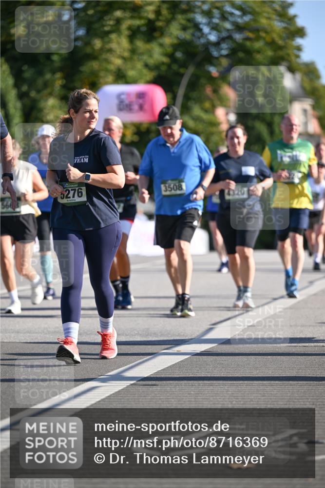 07.09.2025 - BARMER Alsterlauf Dr. Thomas Lammeyer http://msf.ph/oto/8716369 07.09.2025 09:54:53 Laufen 566, 276, 3508, 4320 meine-sportfotos.de