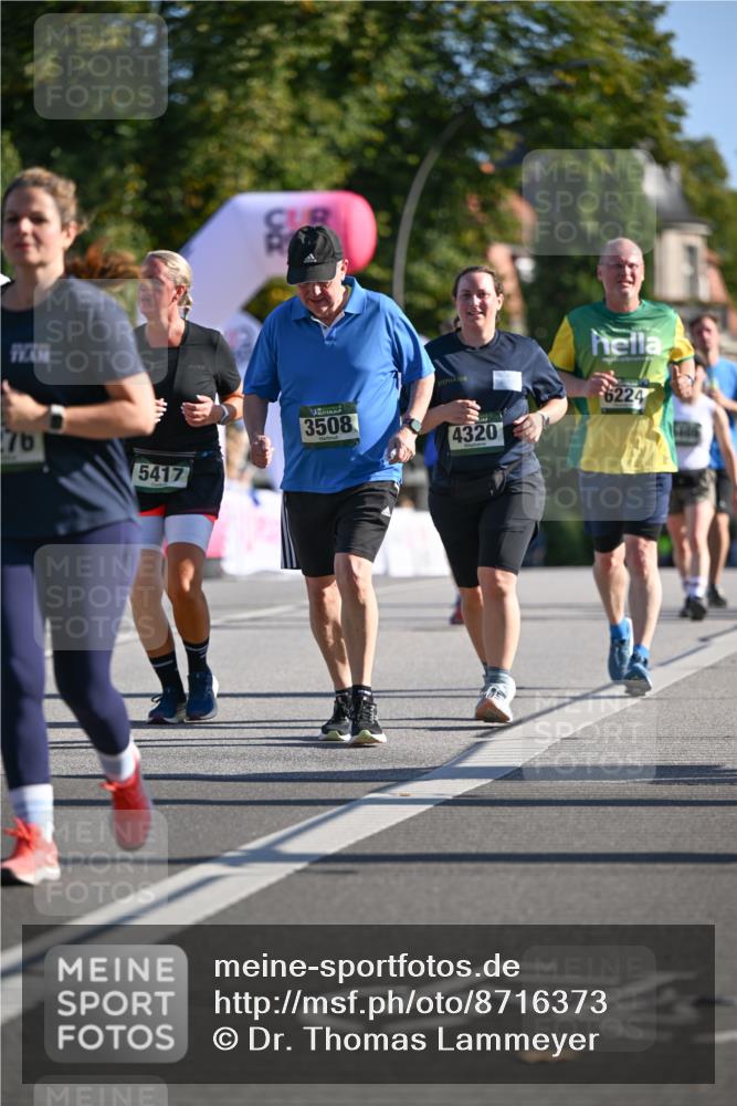 07.09.2025 - BARMER Alsterlauf Dr. Thomas Lammeyer http://msf.ph/oto/8716373 07.09.2025 09:54:53 Laufen 276, 5417, 3508, 4320, 6224, 54 meine-sportfotos.de