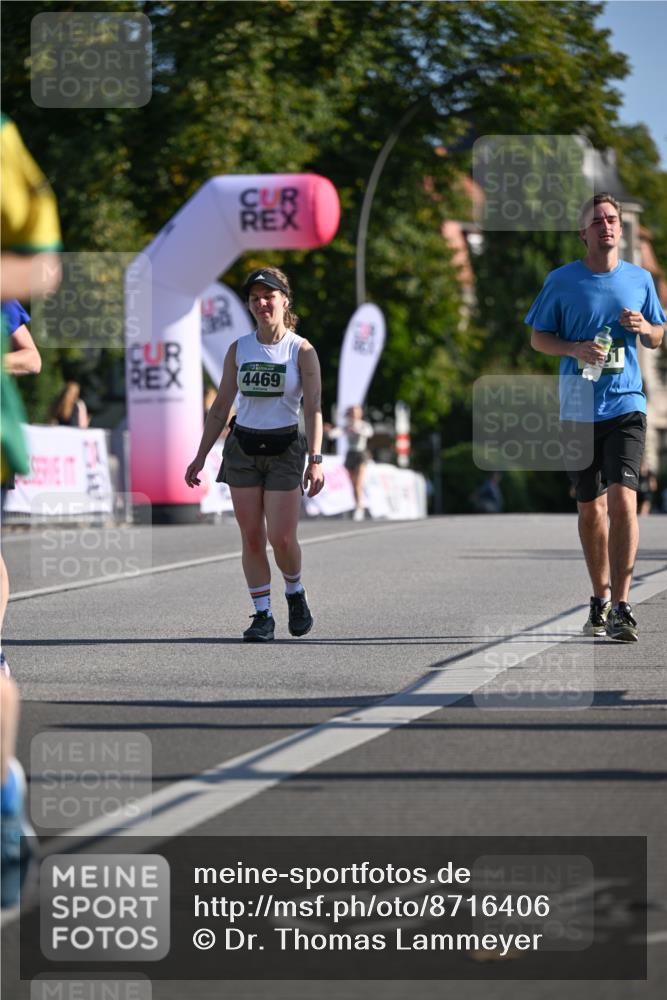 07.09.2025 - BARMER Alsterlauf Dr. Thomas Lammeyer http://msf.ph/oto/8716406 07.09.2025 09:54:59 Laufen 4469 meine-sportfotos.de