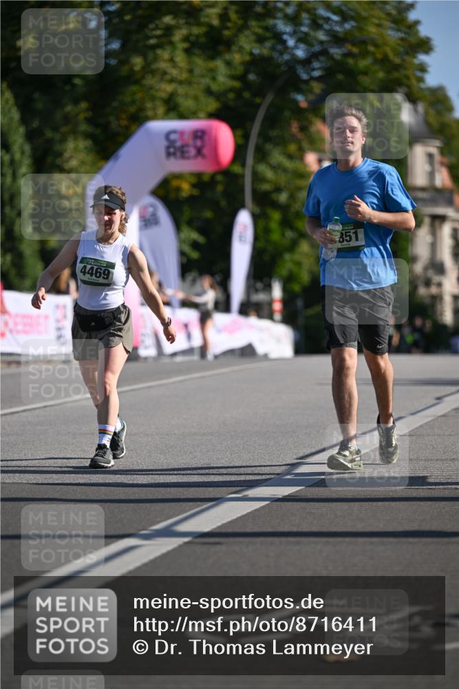 07.09.2025 - BARMER Alsterlauf Dr. Thomas Lammeyer http://msf.ph/oto/8716411 07.09.2025 09:55:00 Laufen 4469, 851 meine-sportfotos.de