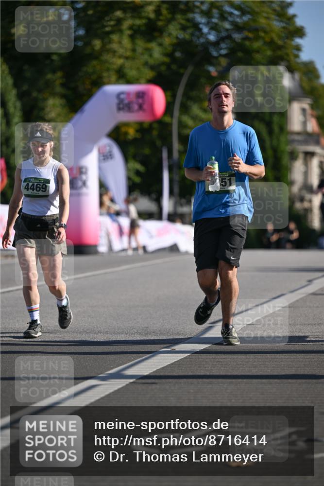 07.09.2025 - BARMER Alsterlauf Dr. Thomas Lammeyer http://msf.ph/oto/8716414 07.09.2025 09:55:00 Laufen 4469, 51 meine-sportfotos.de