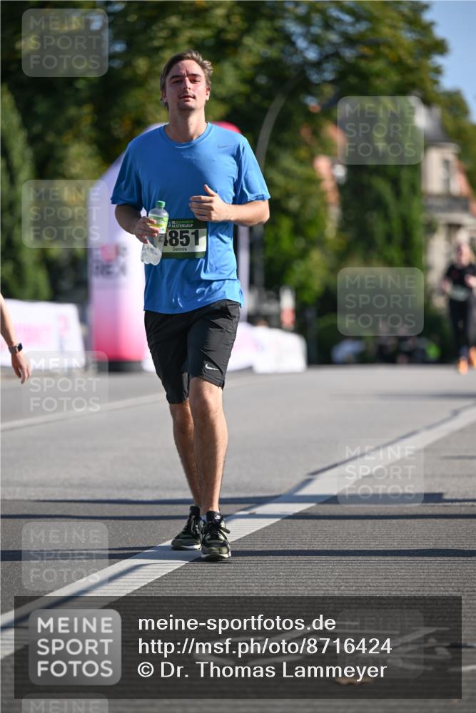 07.09.2025 - BARMER Alsterlauf Dr. Thomas Lammeyer http://msf.ph/oto/8716424 07.09.2025 09:55:02 Laufen 36, 851 meine-sportfotos.de