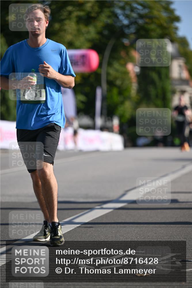 07.09.2025 - BARMER Alsterlauf Dr. Thomas Lammeyer http://msf.ph/oto/8716428 07.09.2025 09:55:02 Laufen 51 meine-sportfotos.de