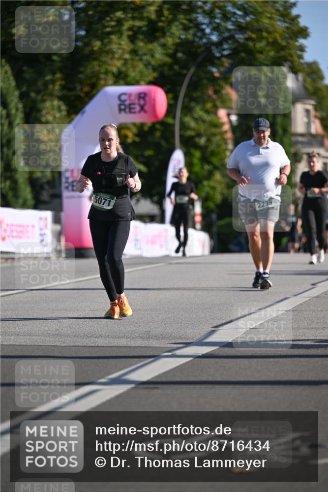 07.09.2025 - BARMER Alsterlauf Dr. Thomas Lammeyer http://msf.ph/oto/8716434 07.09.2025 09:55:11 Laufen 35110, 5071, 2239, 54 meine-sportfotos.de