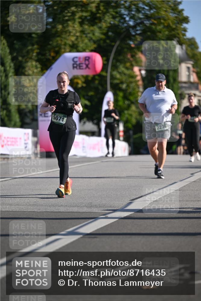 07.09.2025 - BARMER Alsterlauf Dr. Thomas Lammeyer http://msf.ph/oto/8716435 07.09.2025 09:55:11 Laufen 7510, 5071, 2239, 34 meine-sportfotos.de