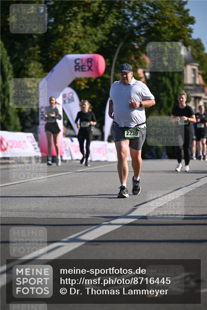 07.09.2025 - BARMER Alsterlauf Dr. Thomas Lammeyer http://msf.ph/oto/8716445 07.09.2025 09:55:13 Laufen 2239, 44 meine-sportfotos.de