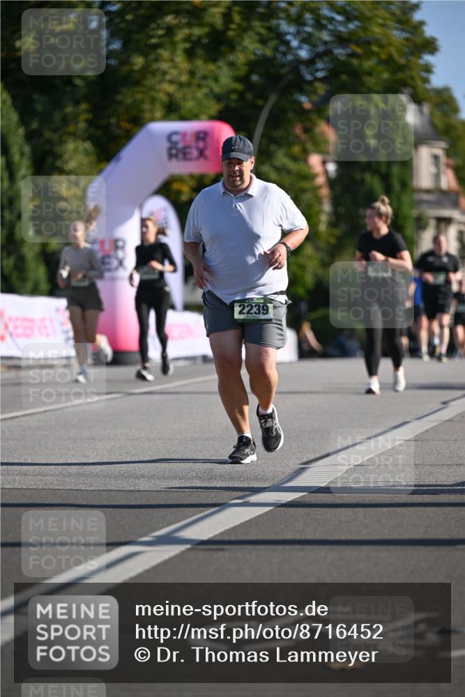 07.09.2025 - BARMER Alsterlauf Dr. Thomas Lammeyer http://msf.ph/oto/8716452 07.09.2025 09:55:14 Laufen 2239, 54 meine-sportfotos.de