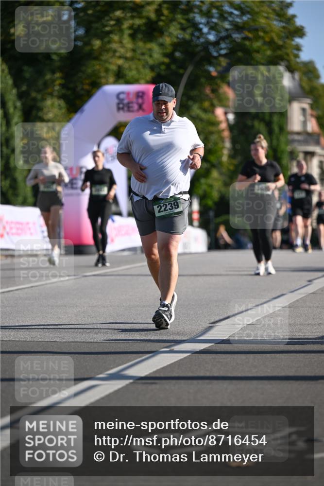 07.09.2025 - BARMER Alsterlauf Dr. Thomas Lammeyer http://msf.ph/oto/8716454 07.09.2025 09:55:14 Laufen 2239, 54 meine-sportfotos.de