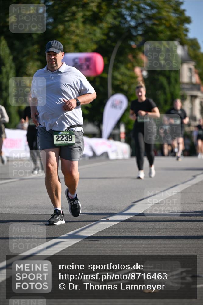07.09.2025 - BARMER Alsterlauf Dr. Thomas Lammeyer http://msf.ph/oto/8716463 07.09.2025 09:55:15 Laufen 2239, 54 meine-sportfotos.de