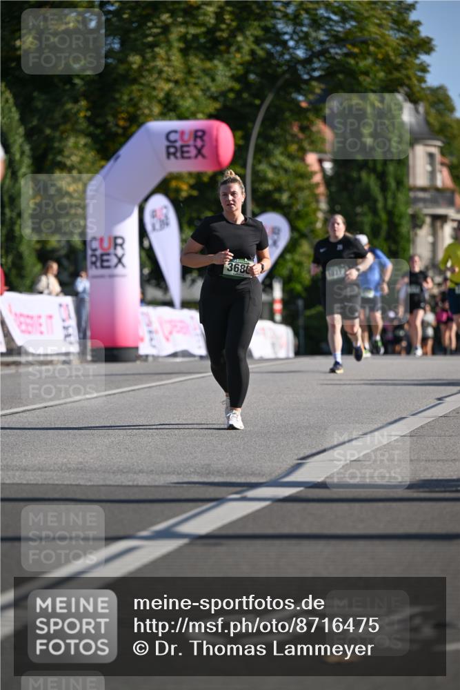 07.09.2025 - BARMER Alsterlauf Dr. Thomas Lammeyer http://msf.ph/oto/8716475 07.09.2025 09:55:17 Laufen 368, 464 meine-sportfotos.de