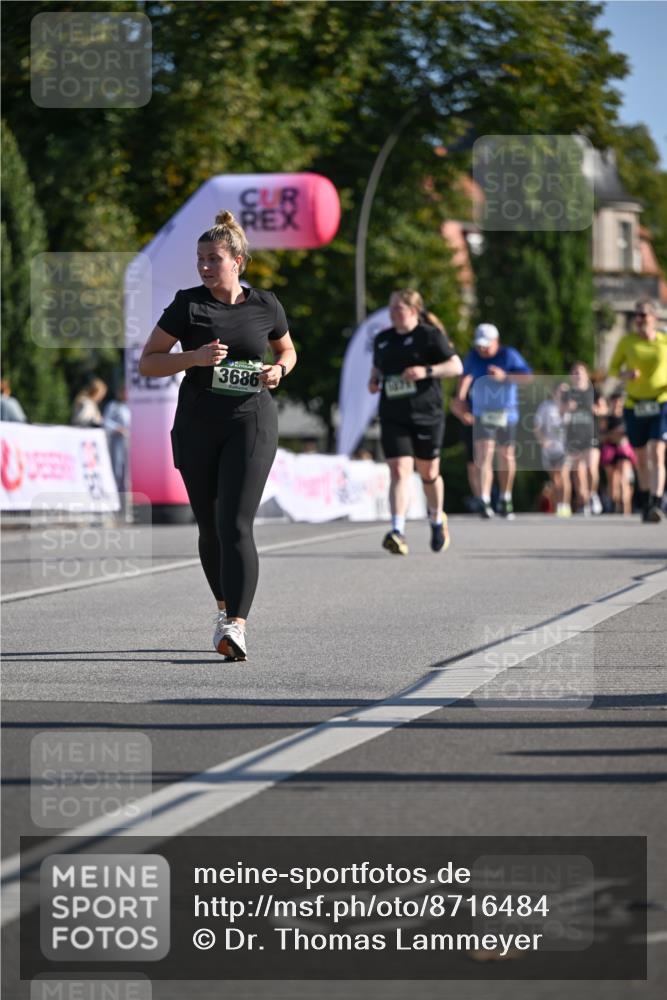 07.09.2025 - BARMER Alsterlauf Dr. Thomas Lammeyer http://msf.ph/oto/8716484 07.09.2025 09:55:19 Laufen 3686, 1071, 54 meine-sportfotos.de