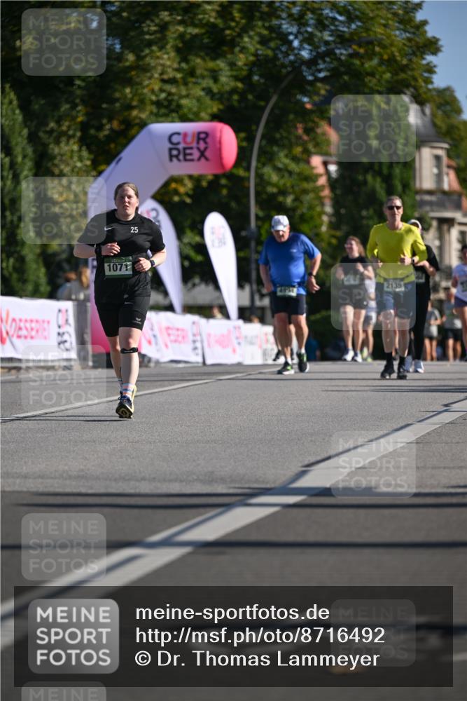 07.09.2025 - BARMER Alsterlauf Dr. Thomas Lammeyer http://msf.ph/oto/8716492 07.09.2025 09:55:21 Laufen 82, 1071, 25, 2135 meine-sportfotos.de