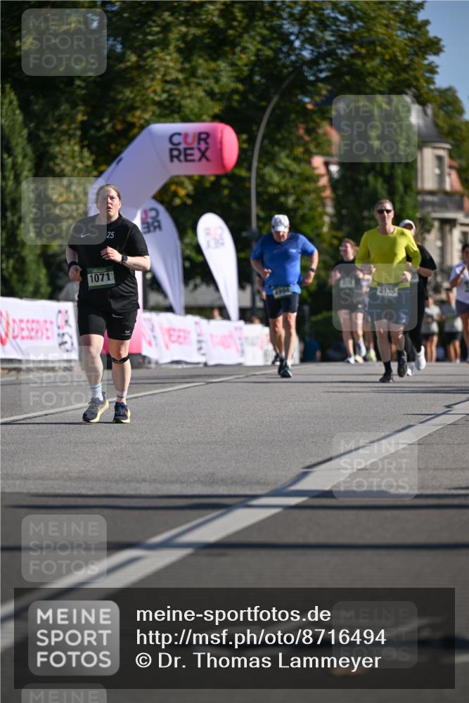 07.09.2025 - BARMER Alsterlauf Dr. Thomas Lammeyer http://msf.ph/oto/8716494 07.09.2025 09:55:22 Laufen 1071, 25, 2135 meine-sportfotos.de