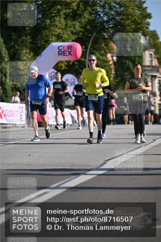 07.09.2025 - BARMER Alsterlauf Dr. Thomas Lammeyer http://msf.ph/oto/8716507 07.09.2025 09:55:25 Laufen 60, 2135, 4994, 2136 meine-sportfotos.de
