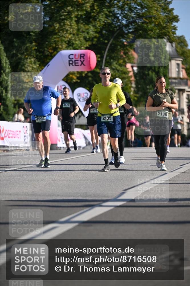 07.09.2025 - BARMER Alsterlauf Dr. Thomas Lammeyer http://msf.ph/oto/8716508 07.09.2025 09:55:25 Laufen 4994, 4579, 4576, 2135, 60, 2136, 54 meine-sportfotos.de