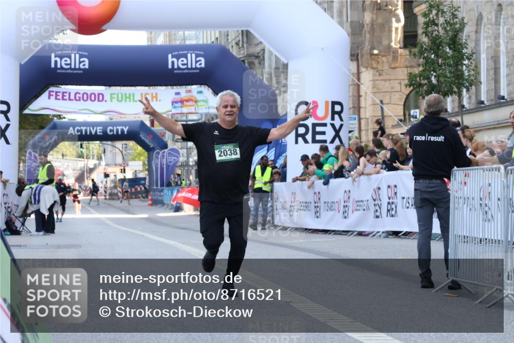 07.09.2025 - BARMER Alsterlauf Strokosch-Dieckow http://msf.ph/oto/8716521 07.09.2025 10:38:22 Ziel 2038 meine-sportfotos.de