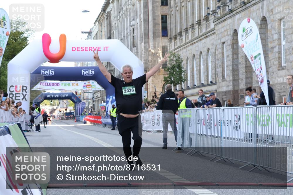 07.09.2025 - BARMER Alsterlauf Strokosch-Dieckow http://msf.ph/oto/8716531 07.09.2025 10:38:23 Ziel 2038 meine-sportfotos.de