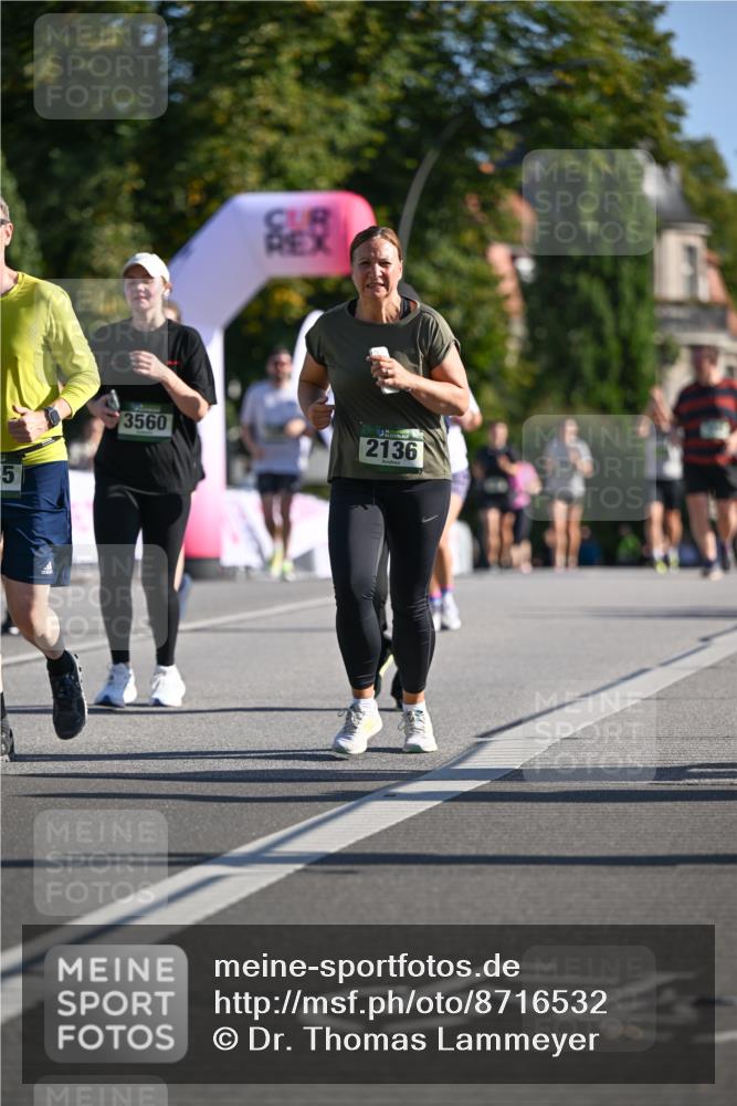 07.09.2025 - BARMER Alsterlauf Dr. Thomas Lammeyer http://msf.ph/oto/8716532 07.09.2025 09:55:29 Laufen 5, 3560, 2136 meine-sportfotos.de
