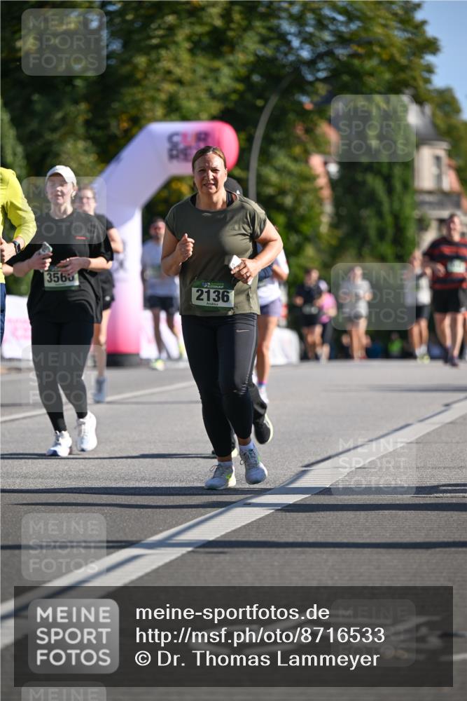 07.09.2025 - BARMER Alsterlauf Dr. Thomas Lammeyer http://msf.ph/oto/8716533 07.09.2025 09:55:29 Laufen 3565, 2136 meine-sportfotos.de