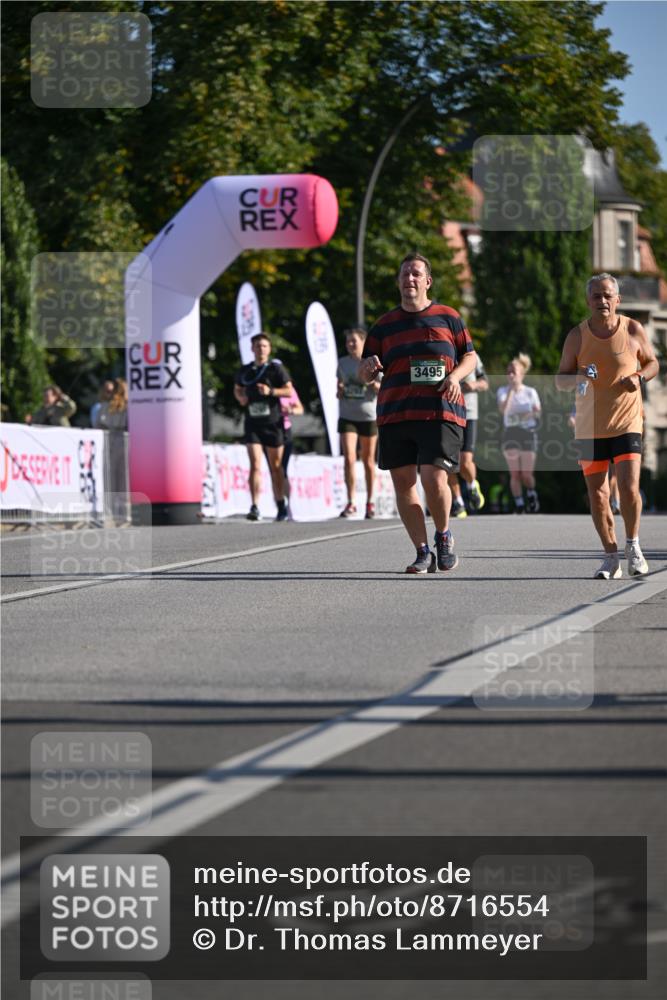 07.09.2025 - BARMER Alsterlauf Dr. Thomas Lammeyer http://msf.ph/oto/8716554 07.09.2025 09:55:35 Laufen 3495 meine-sportfotos.de