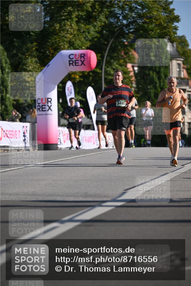 07.09.2025 - BARMER Alsterlauf Dr. Thomas Lammeyer http://msf.ph/oto/8716556 07.09.2025 09:55:35 Laufen 3495 meine-sportfotos.de