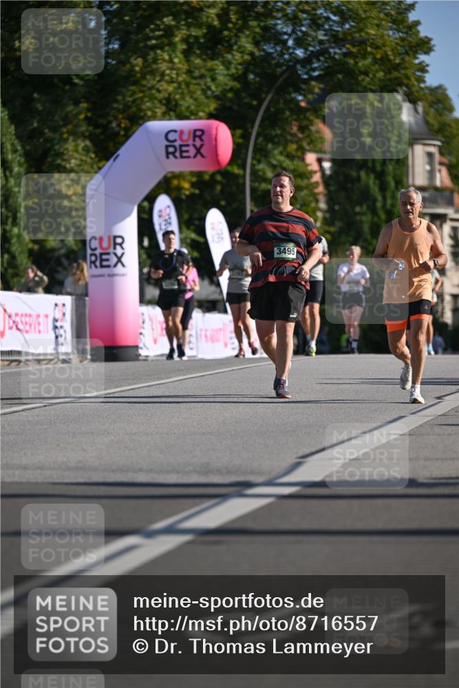 07.09.2025 - BARMER Alsterlauf Dr. Thomas Lammeyer http://msf.ph/oto/8716557 07.09.2025 09:55:35 Laufen 3495 meine-sportfotos.de