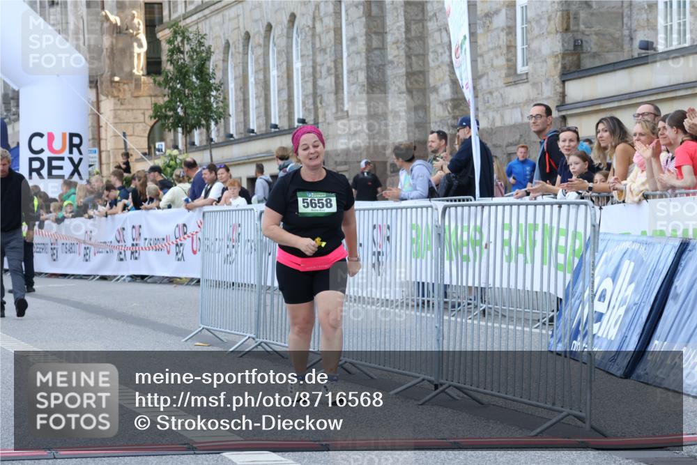 07.09.2025 - BARMER Alsterlauf Strokosch-Dieckow http://msf.ph/oto/8716568 07.09.2025 10:39:07 Ziel 4908, 5658 meine-sportfotos.de