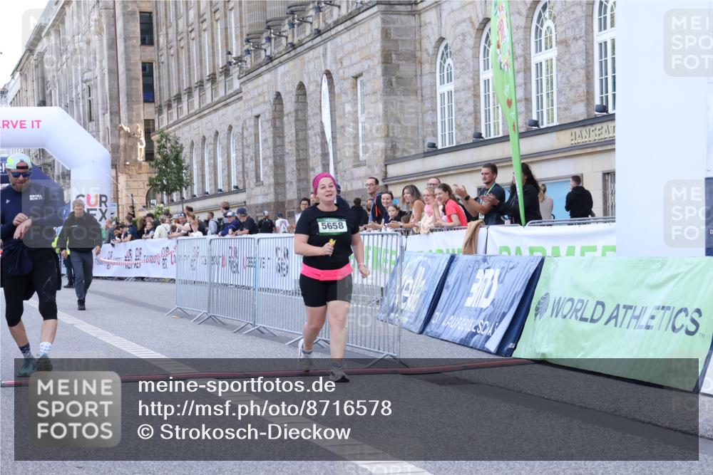 07.09.2025 - BARMER Alsterlauf Strokosch-Dieckow http://msf.ph/oto/8716578 07.09.2025 10:39:08 Ziel 4908, 5658 meine-sportfotos.de