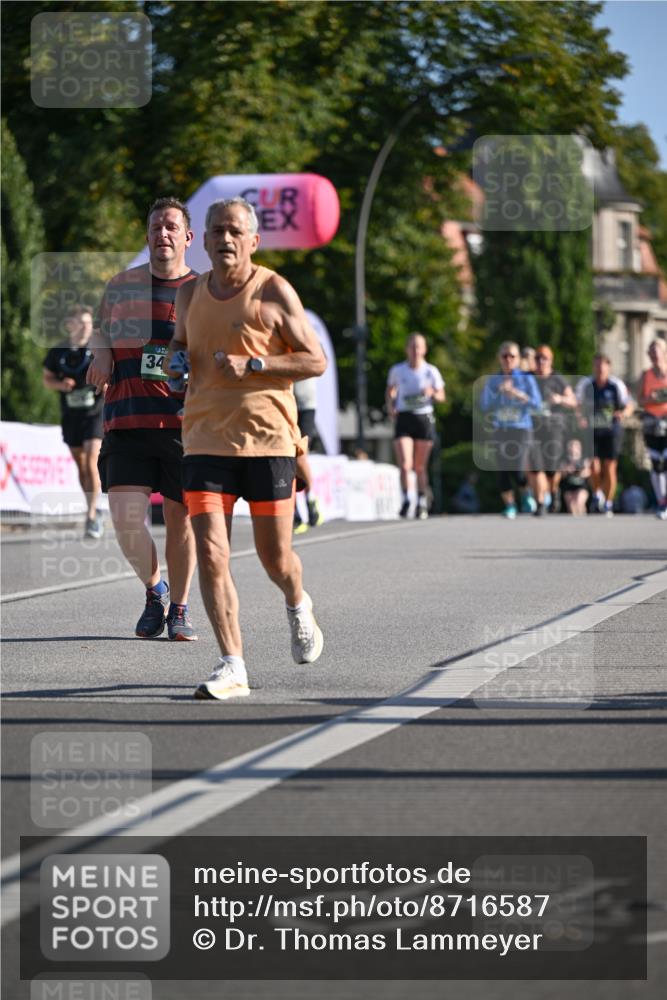 07.09.2025 - BARMER Alsterlauf Dr. Thomas Lammeyer http://msf.ph/oto/8716587 07.09.2025 09:55:38 Laufen 34 meine-sportfotos.de
