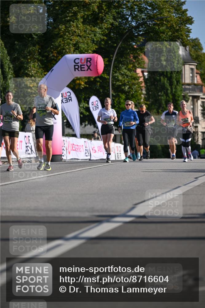 07.09.2025 - BARMER Alsterlauf Dr. Thomas Lammeyer http://msf.ph/oto/8716604 07.09.2025 09:55:40 Laufen 3293, 3452, 553, 354, 6111, 3486 meine-sportfotos.de