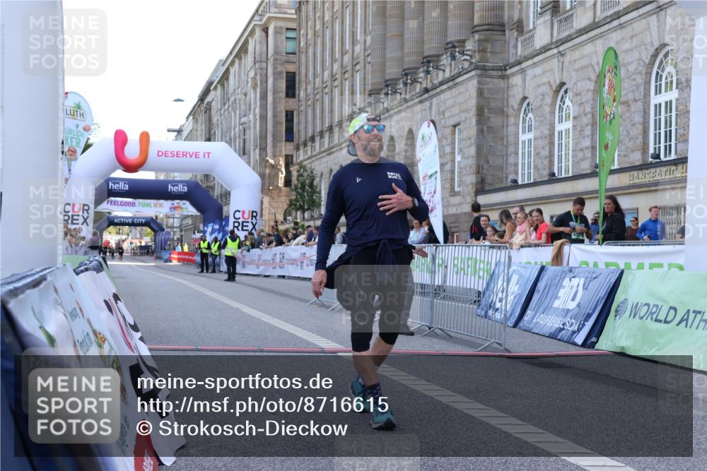 07.09.2025 - BARMER Alsterlauf Strokosch-Dieckow http://msf.ph/oto/8716615 07.09.2025 10:39:14 Ziel 4908, 5658 meine-sportfotos.de