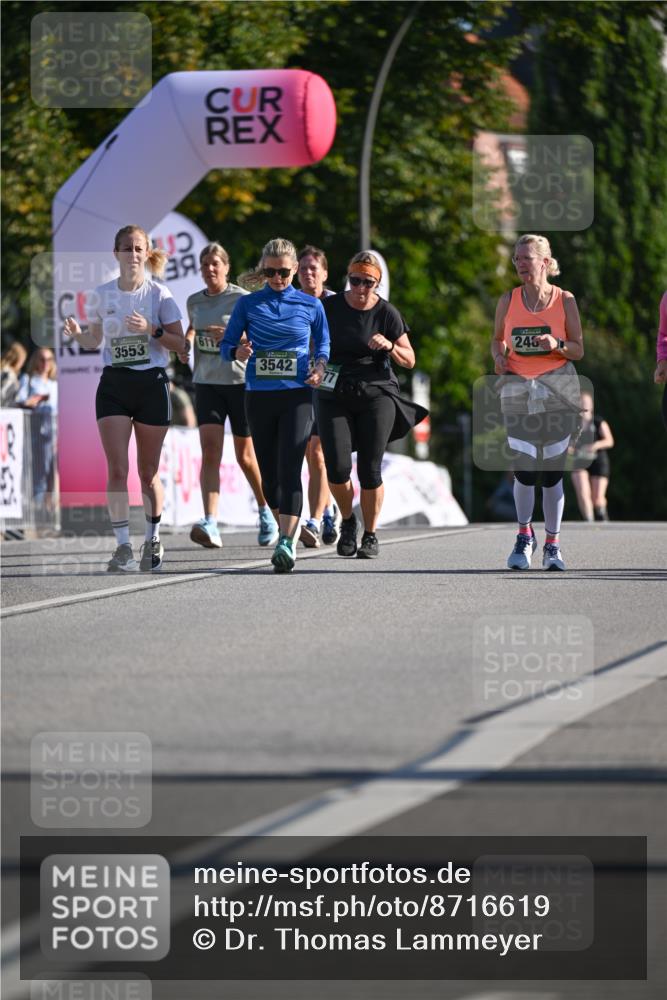 07.09.2025 - BARMER Alsterlauf Dr. Thomas Lammeyer http://msf.ph/oto/8716619 07.09.2025 09:55:43 Laufen 39, 3553, 6112, 245, 3542 meine-sportfotos.de