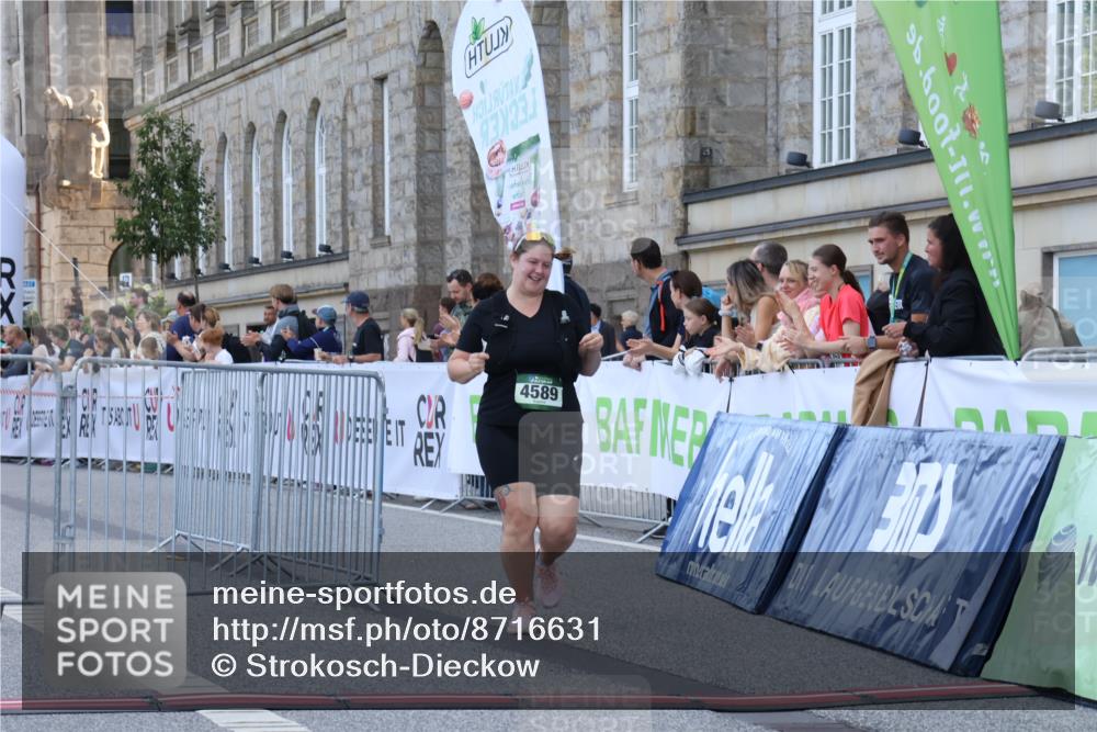 07.09.2025 - BARMER Alsterlauf Strokosch-Dieckow http://msf.ph/oto/8716631 07.09.2025 10:39:51 Ziel 4589 meine-sportfotos.de