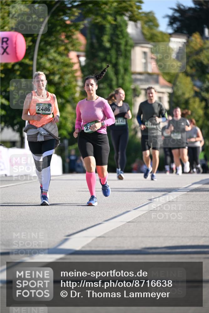 07.09.2025 - BARMER Alsterlauf Dr. Thomas Lammeyer http://msf.ph/oto/8716638 07.09.2025 09:55:46 Laufen 2486, 2, 1414 meine-sportfotos.de
