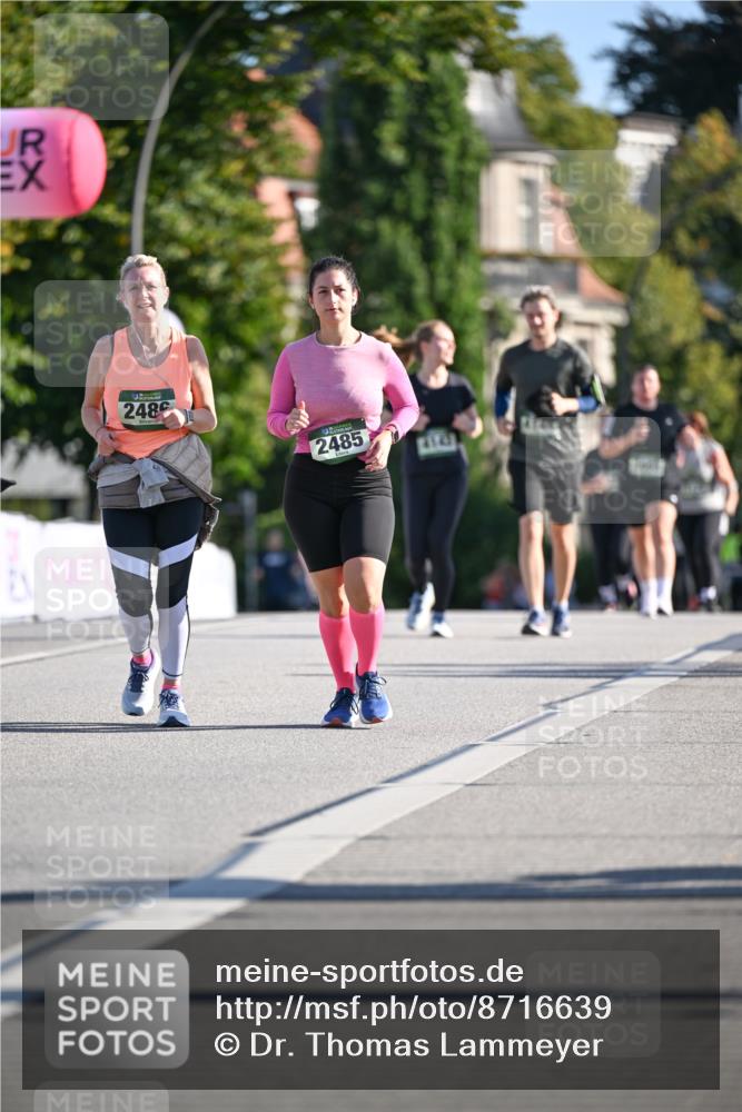 07.09.2025 - BARMER Alsterlauf Dr. Thomas Lammeyer http://msf.ph/oto/8716639 07.09.2025 09:55:46 Laufen 248, 2485, 4143 meine-sportfotos.de