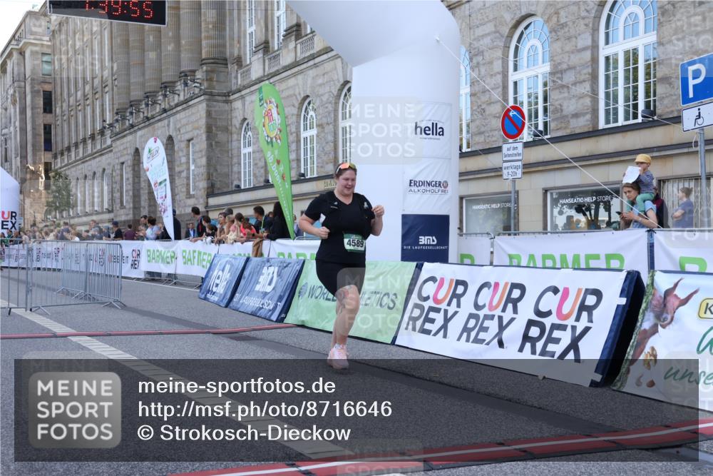 07.09.2025 - BARMER Alsterlauf Strokosch-Dieckow http://msf.ph/oto/8716646 07.09.2025 10:39:53 Ziel 4589 meine-sportfotos.de