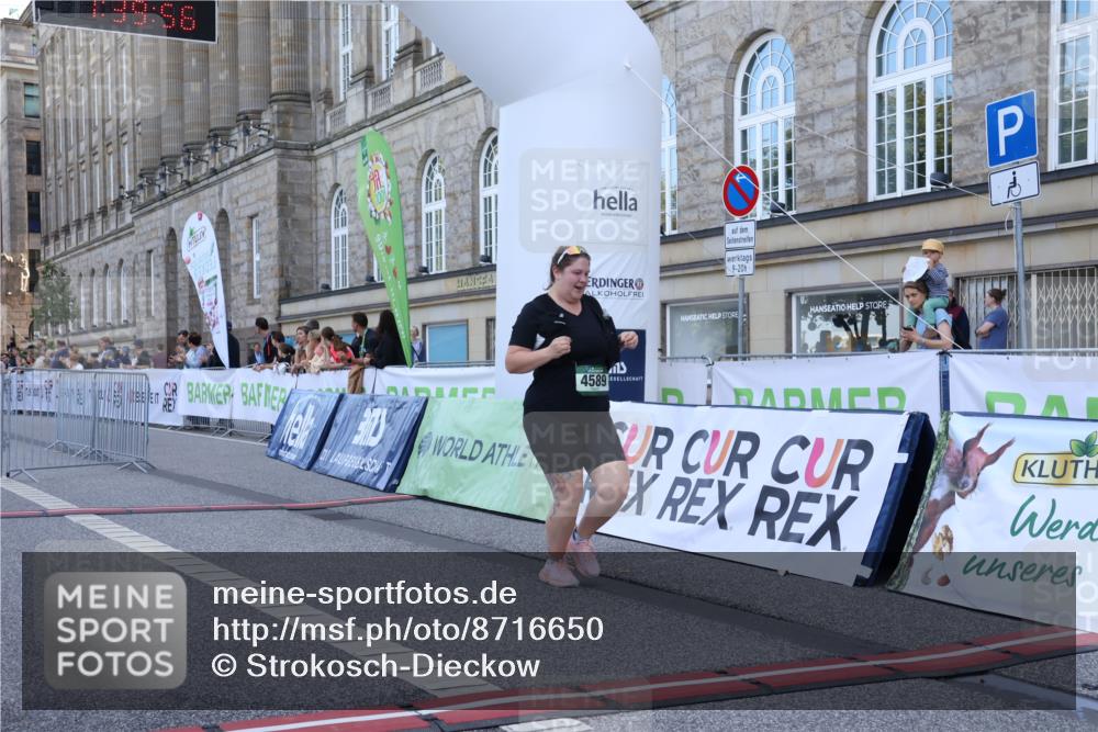 07.09.2025 - BARMER Alsterlauf Strokosch-Dieckow http://msf.ph/oto/8716650 07.09.2025 10:39:54 Ziel 4589 meine-sportfotos.de