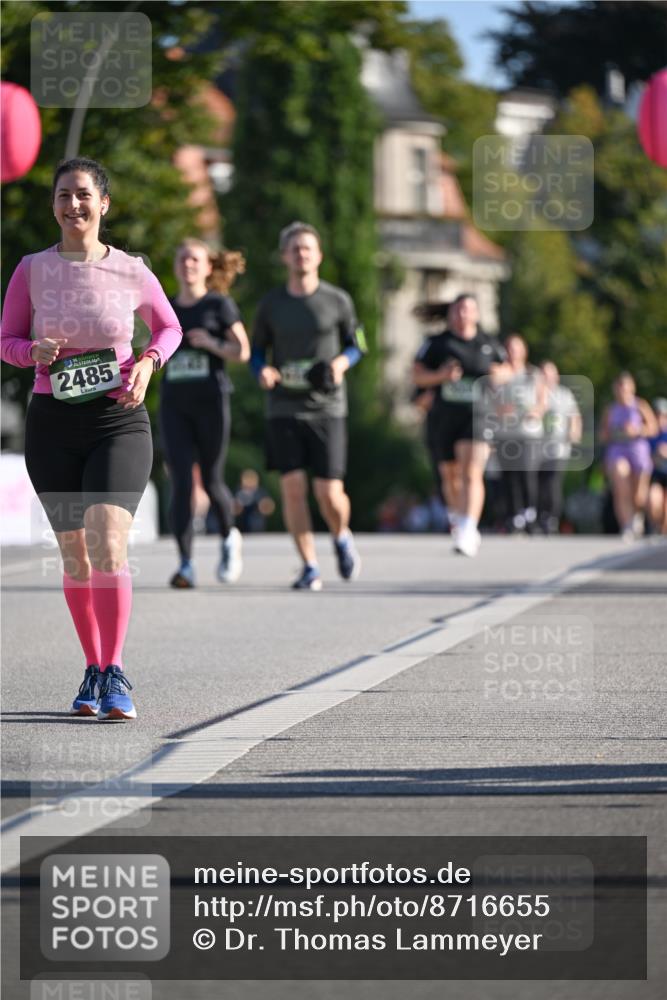 07.09.2025 - BARMER Alsterlauf Dr. Thomas Lammeyer http://msf.ph/oto/8716655 07.09.2025 09:55:49 Laufen 2485 meine-sportfotos.de