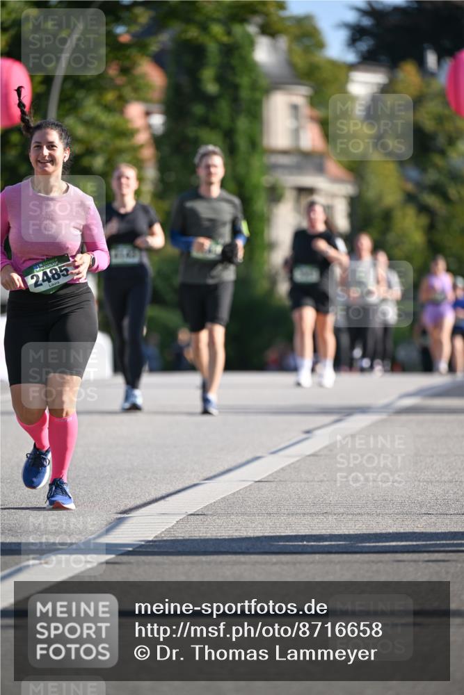 07.09.2025 - BARMER Alsterlauf Dr. Thomas Lammeyer http://msf.ph/oto/8716658 07.09.2025 09:55:49 Laufen 2485 meine-sportfotos.de