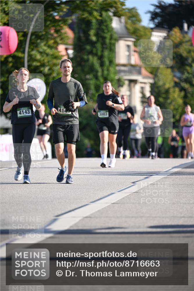 07.09.2025 - BARMER Alsterlauf Dr. Thomas Lammeyer http://msf.ph/oto/8716663 07.09.2025 09:55:50 Laufen 4143, 414, 3003 meine-sportfotos.de
