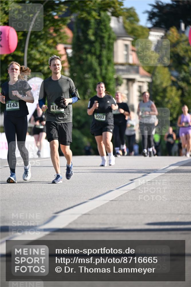 07.09.2025 - BARMER Alsterlauf Dr. Thomas Lammeyer http://msf.ph/oto/8716665 07.09.2025 09:55:51 Laufen 4143, 414, 3003 meine-sportfotos.de