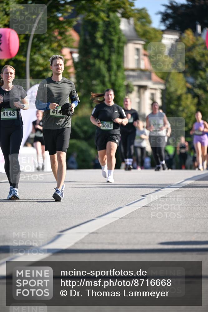 07.09.2025 - BARMER Alsterlauf Dr. Thomas Lammeyer http://msf.ph/oto/8716668 07.09.2025 09:55:51 Laufen 4143, 414, 3003 meine-sportfotos.de