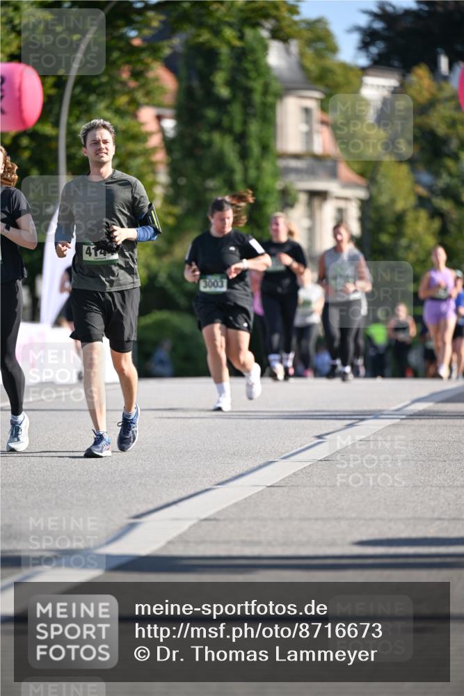 07.09.2025 - BARMER Alsterlauf Dr. Thomas Lammeyer http://msf.ph/oto/8716673 07.09.2025 09:55:51 Laufen 3003 meine-sportfotos.de