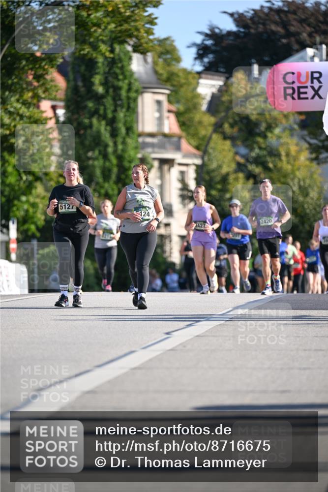 07.09.2025 - BARMER Alsterlauf Dr. Thomas Lammeyer http://msf.ph/oto/8716675 07.09.2025 09:55:55 Laufen 5127, 124, 2420, 427 meine-sportfotos.de