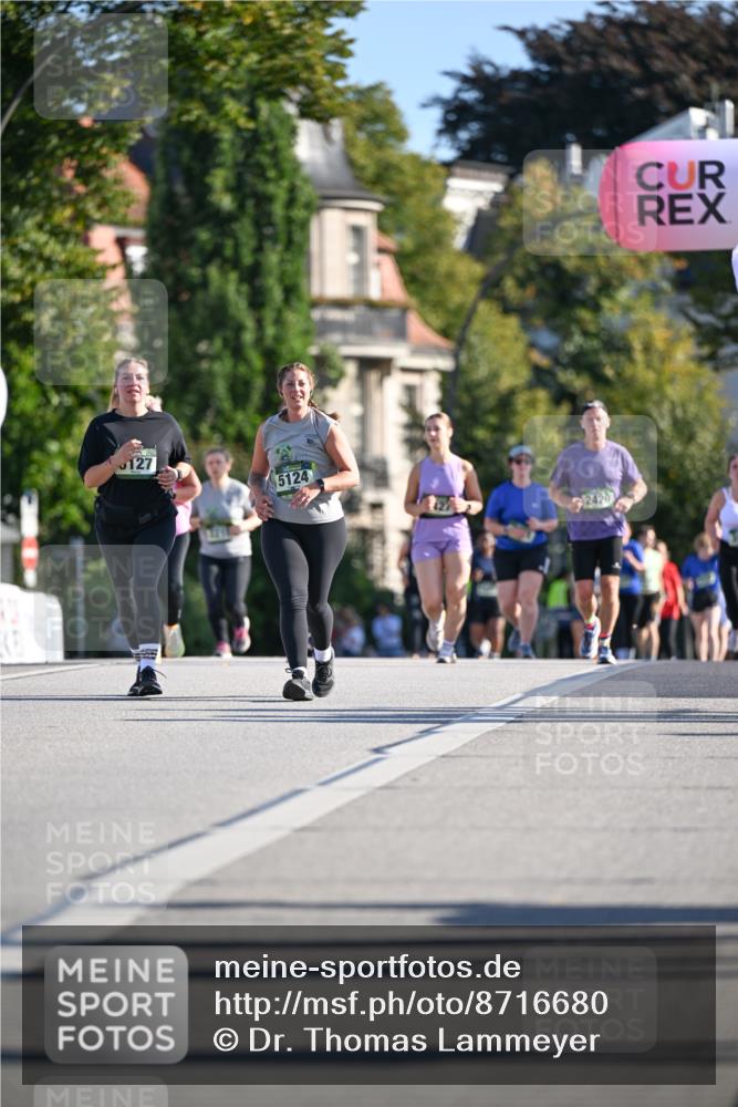 07.09.2025 - BARMER Alsterlauf Dr. Thomas Lammeyer http://msf.ph/oto/8716680 07.09.2025 09:55:56 Laufen 127, 5124, 2420 meine-sportfotos.de