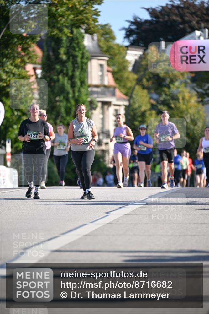 07.09.2025 - BARMER Alsterlauf Dr. Thomas Lammeyer http://msf.ph/oto/8716682 07.09.2025 09:55:56 Laufen 5127, 2427 meine-sportfotos.de