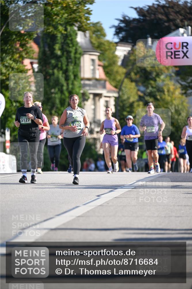 07.09.2025 - BARMER Alsterlauf Dr. Thomas Lammeyer http://msf.ph/oto/8716684 07.09.2025 09:55:56 Laufen 5127, 5124, 2420 meine-sportfotos.de