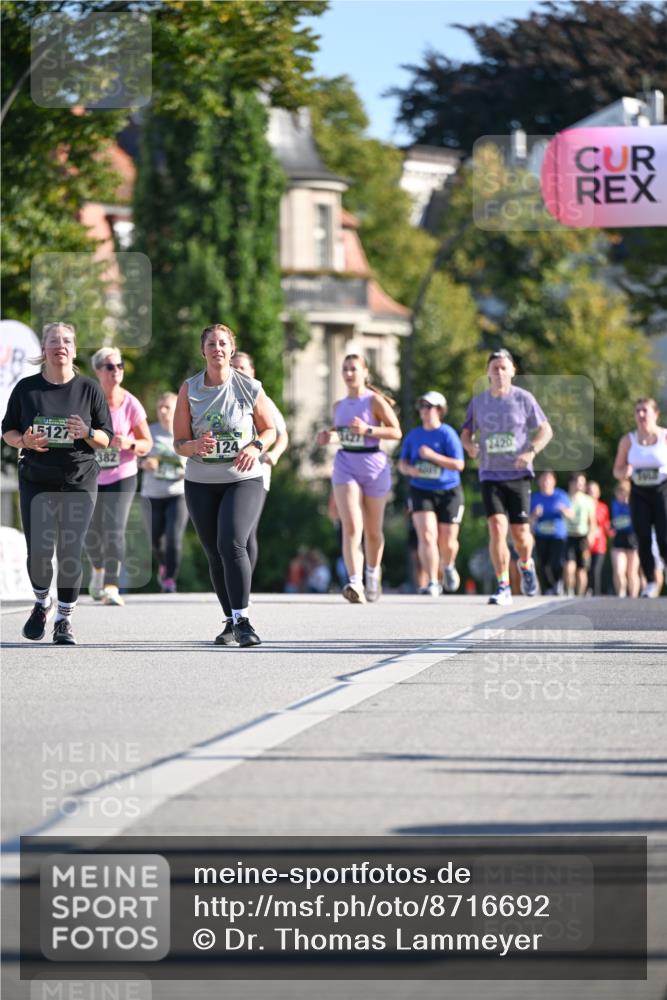 07.09.2025 - BARMER Alsterlauf Dr. Thomas Lammeyer http://msf.ph/oto/8716692 07.09.2025 09:55:57 Laufen 15127, 382, 124, 2420 meine-sportfotos.de
